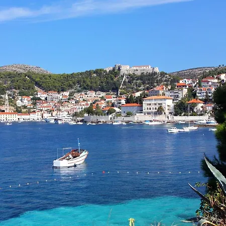 With Wifi Hvar - 5690 Appartement Hvar Town